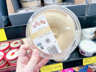 aldi hummus 2021 th 1 1642778846 1642778846