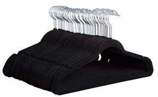 amazon velvet hangers screenshot 1642184543 1642184543