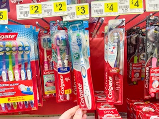 dollar general colgate max toothpaste 2021 th 1642096723 1642096723