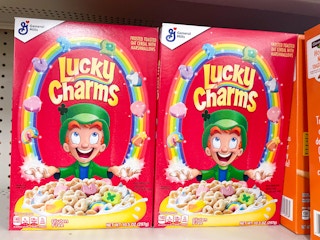 dollar general lucky charms cereal 2021 th 1642356619 1642356619