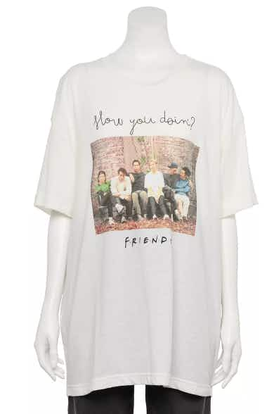 kohls Juniors' Friends How You Doing? Group Bench Shot Tee stock image 2022