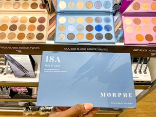 morphe 18 eyeshadow palette 01192022b 1642615460 1642615460