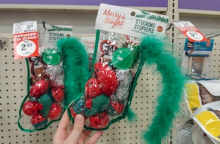 petsmart-christmas-clearance-011822-a