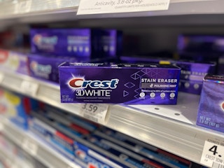 publix crest 3d white toothpaste 142022 1641262459 1641262459 scaled