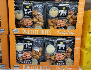 sams club pretzel bites party tray 1 7 22 sv 1641571004 1641571004
