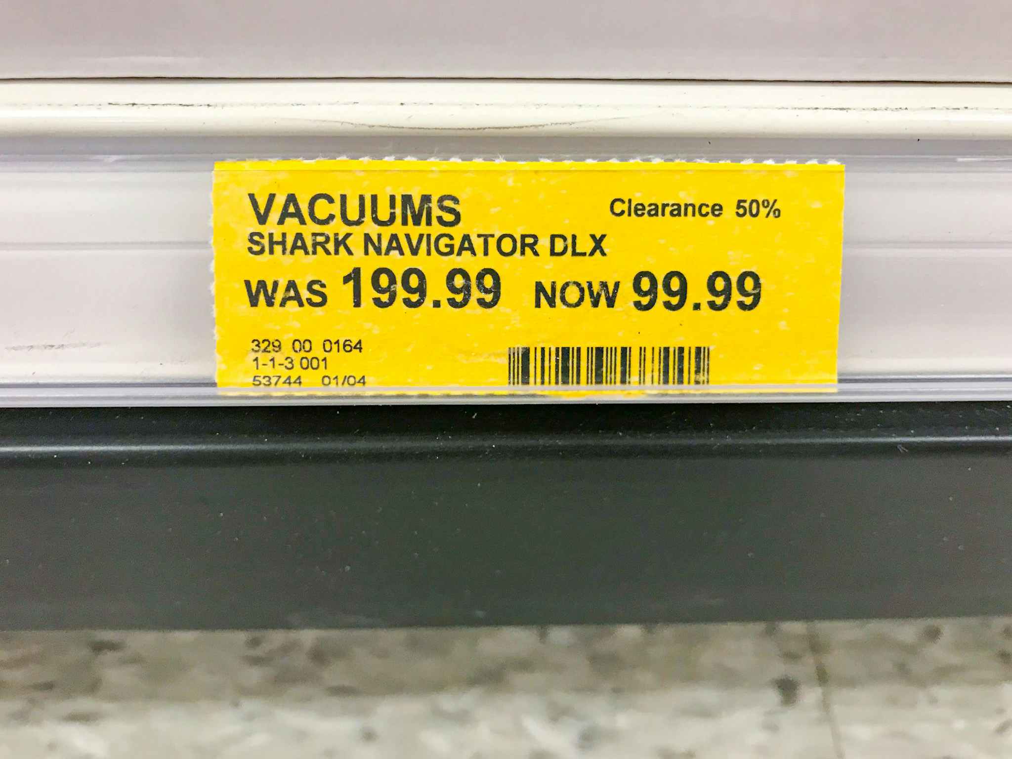shark-vacuum-clearance-target-2022