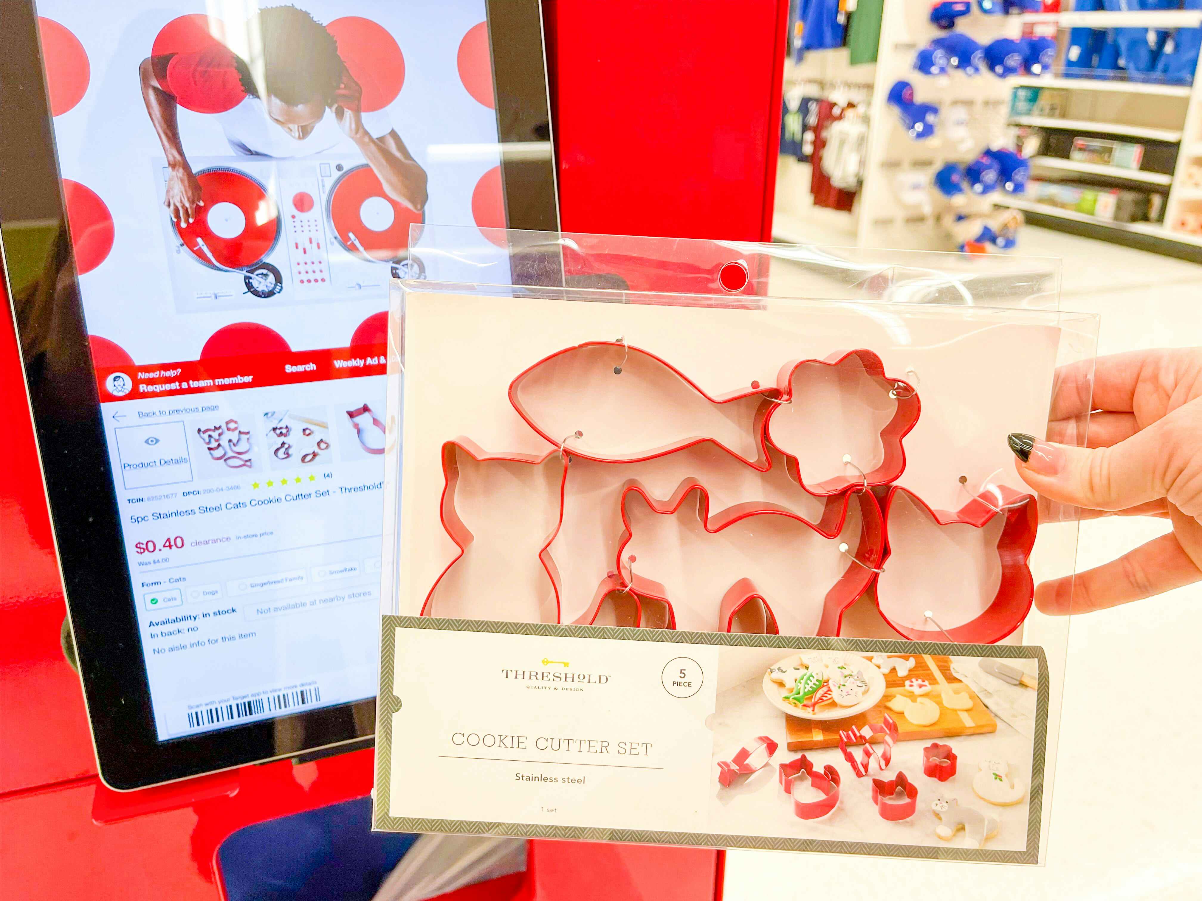 target threshold cookie cutter set hand holding