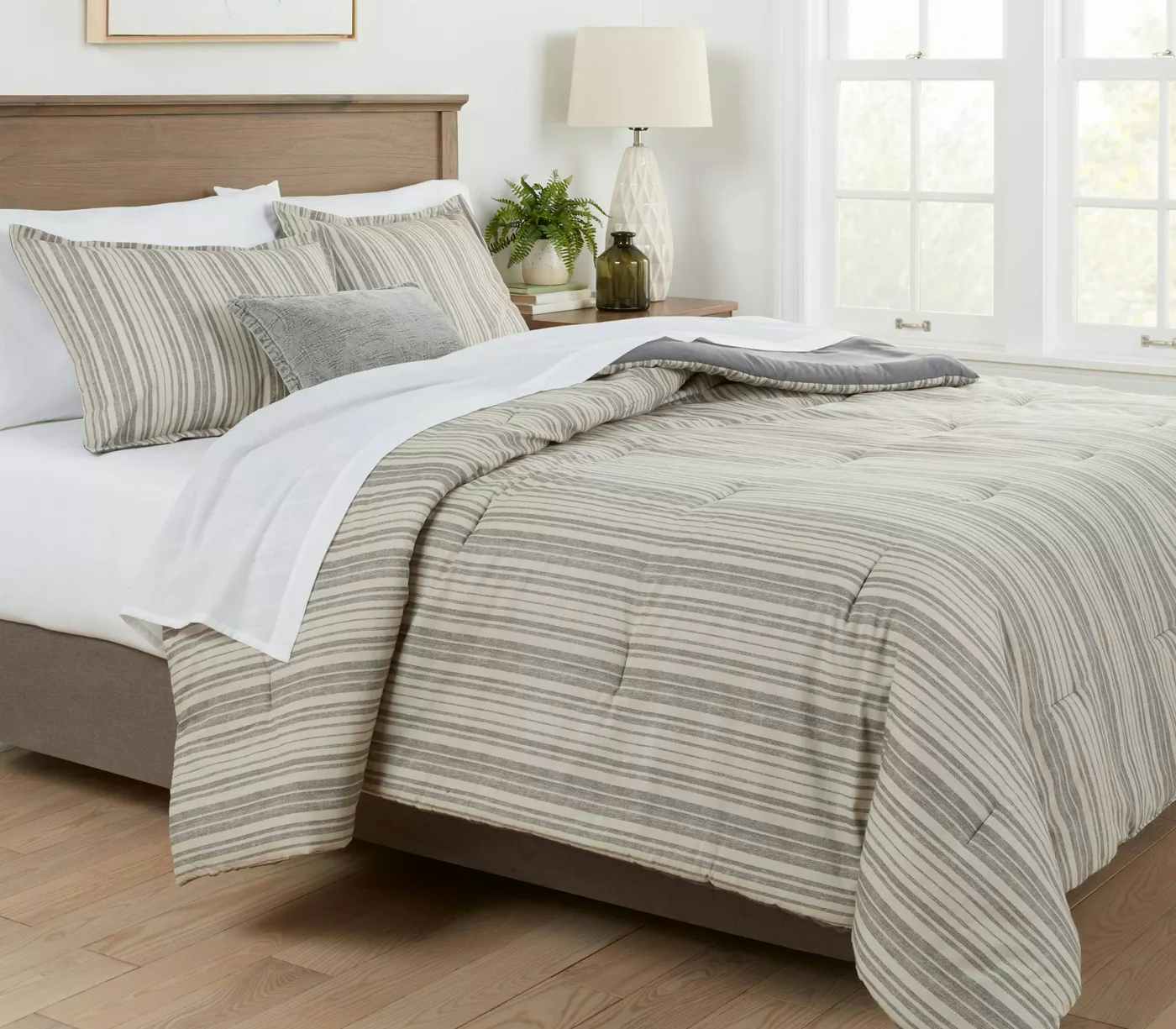 target-threshold-rangeley-stripe-comforter-set-2022