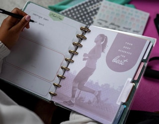 the happy planner 2022 reach new heights classic fitness happy planner 12 months stock iamge 2022 1643309289 1643309289