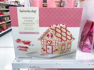 valentine-cookie-house-kit-target-2022