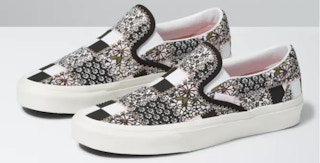 vans patchwork floral slip on 01252022a 1643137441 1643137441