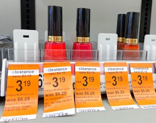 walgreens revlon nail polish makeup clearance 011222 1642011077 1642011077 scaled