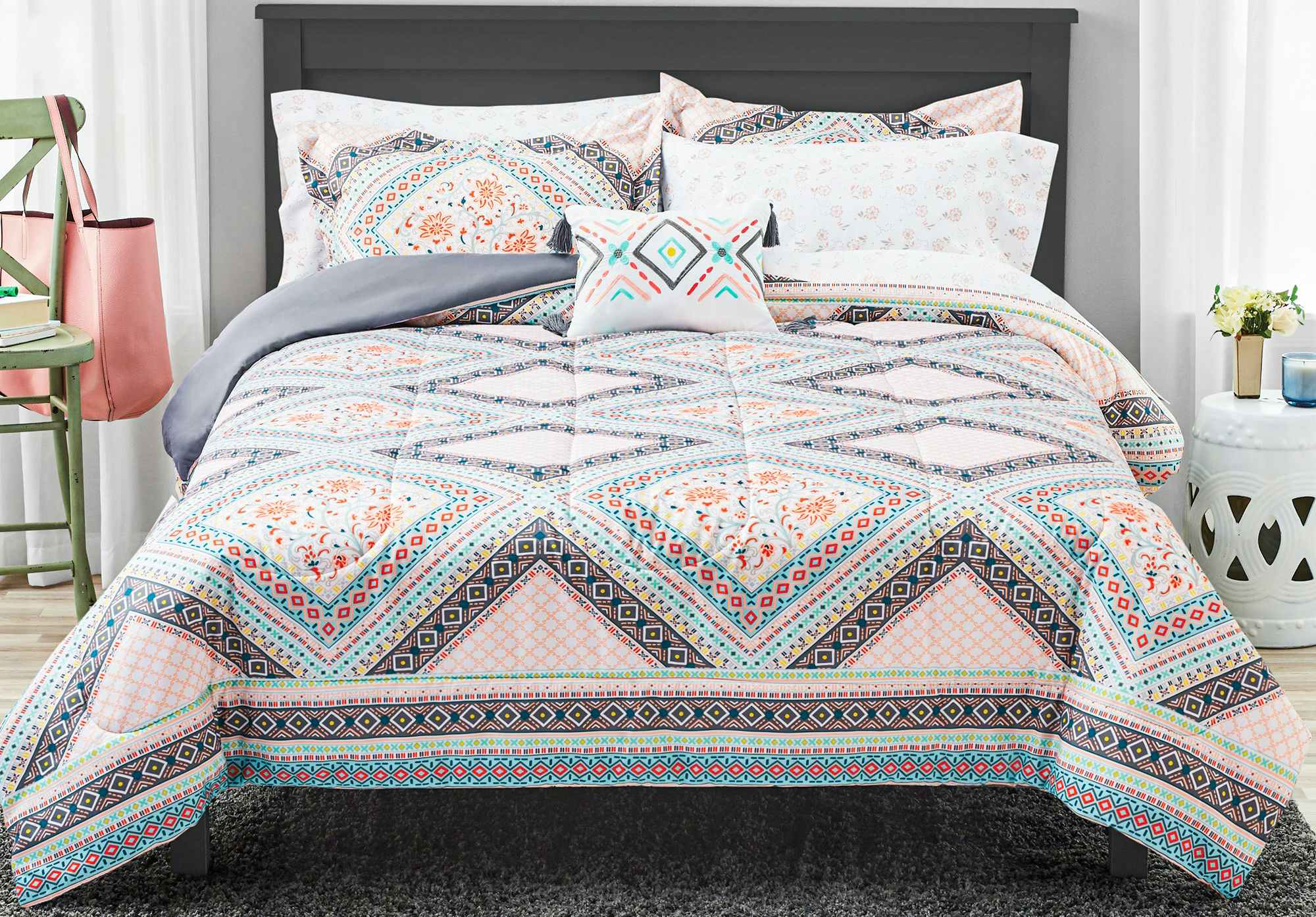 walmart-bed-in-a-bag-mainstays-diamond-floral-2022