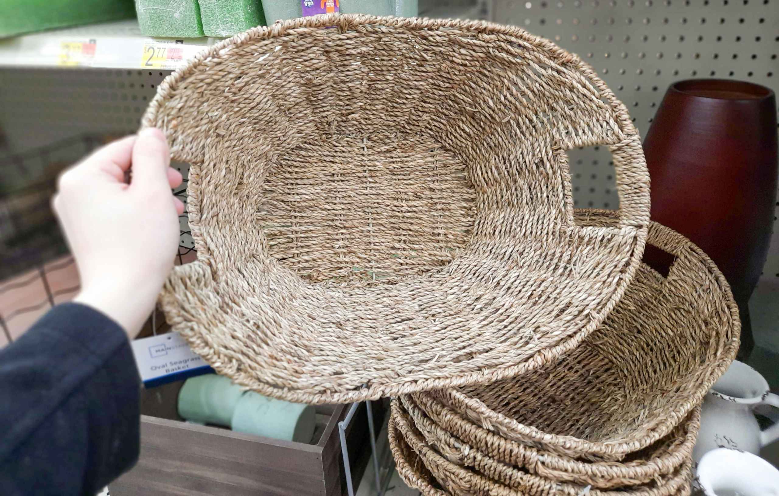 walmart-mainstays-seagrass-storage-basket-2022