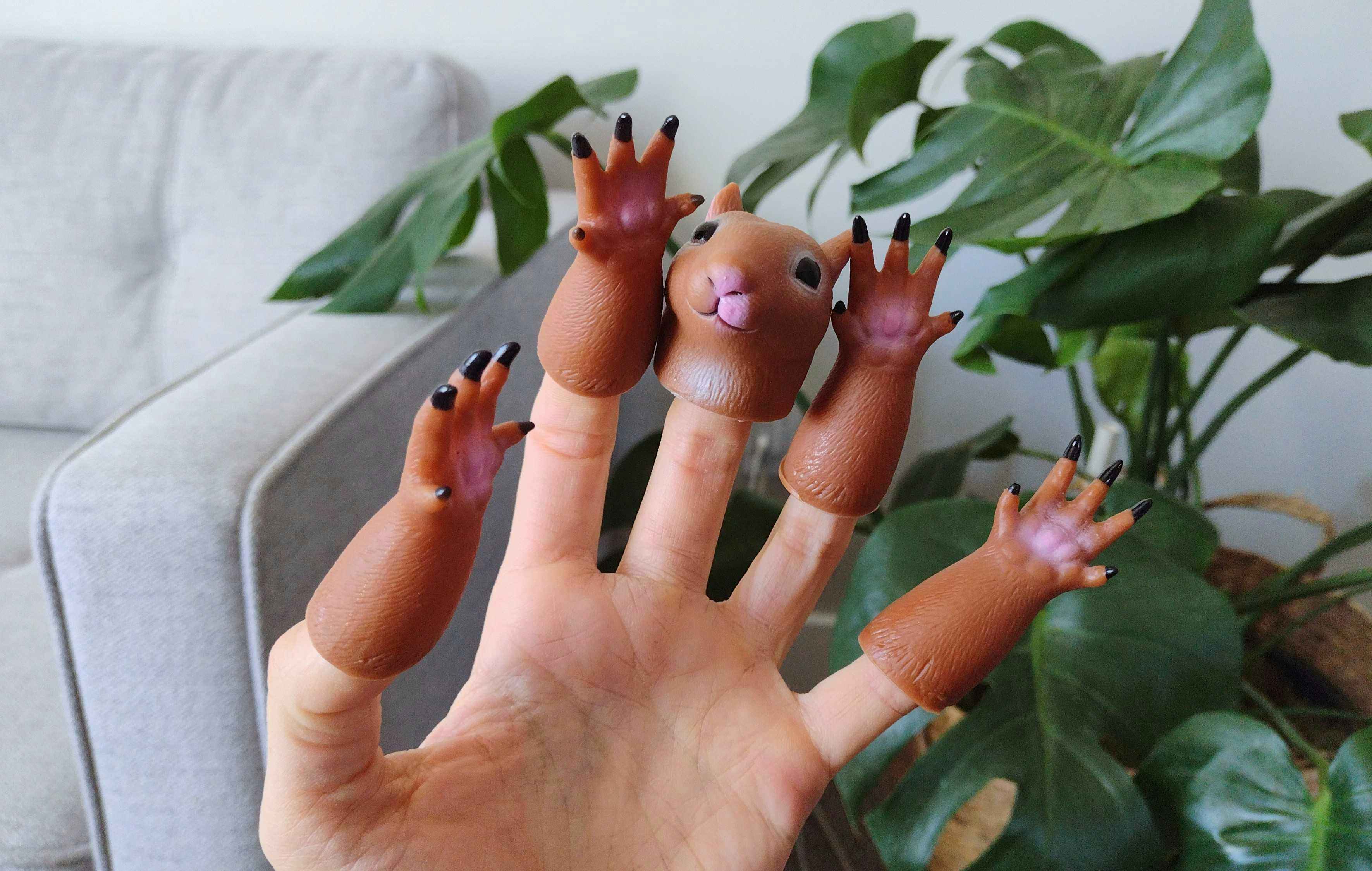 amazon-weird-products-squirrel-finger-puppet-022322-a