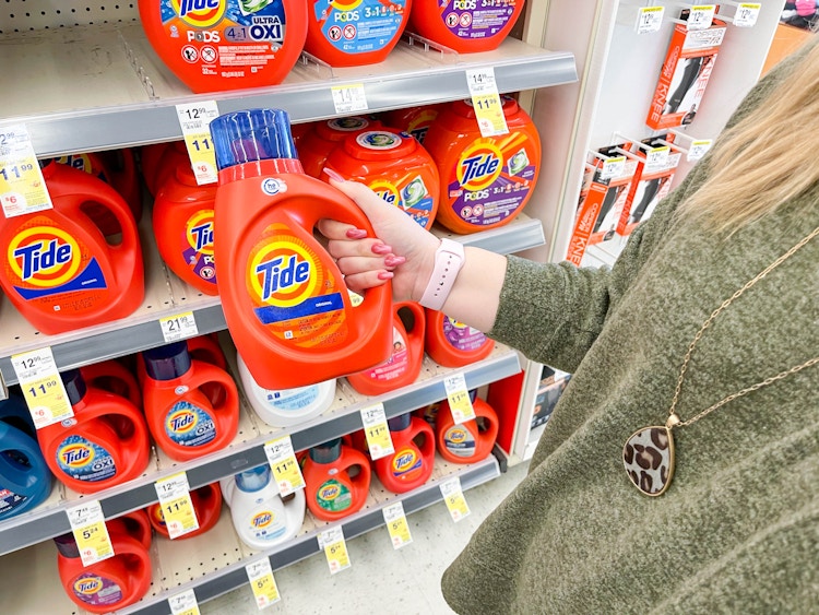 holding tide liquid soap