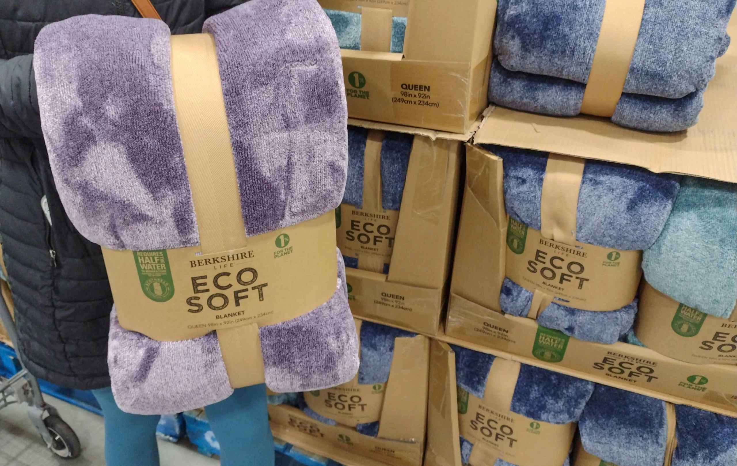 costco-blanket-031722