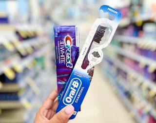 walgreens crest oral b aisle 032022 1647799650 1647799650 scaled e1647799682399