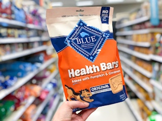 amazon pet day 2022 blue buffalo health bars dog 1650550529 1650550529