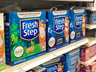Fresh Step cat litter in a store aisle