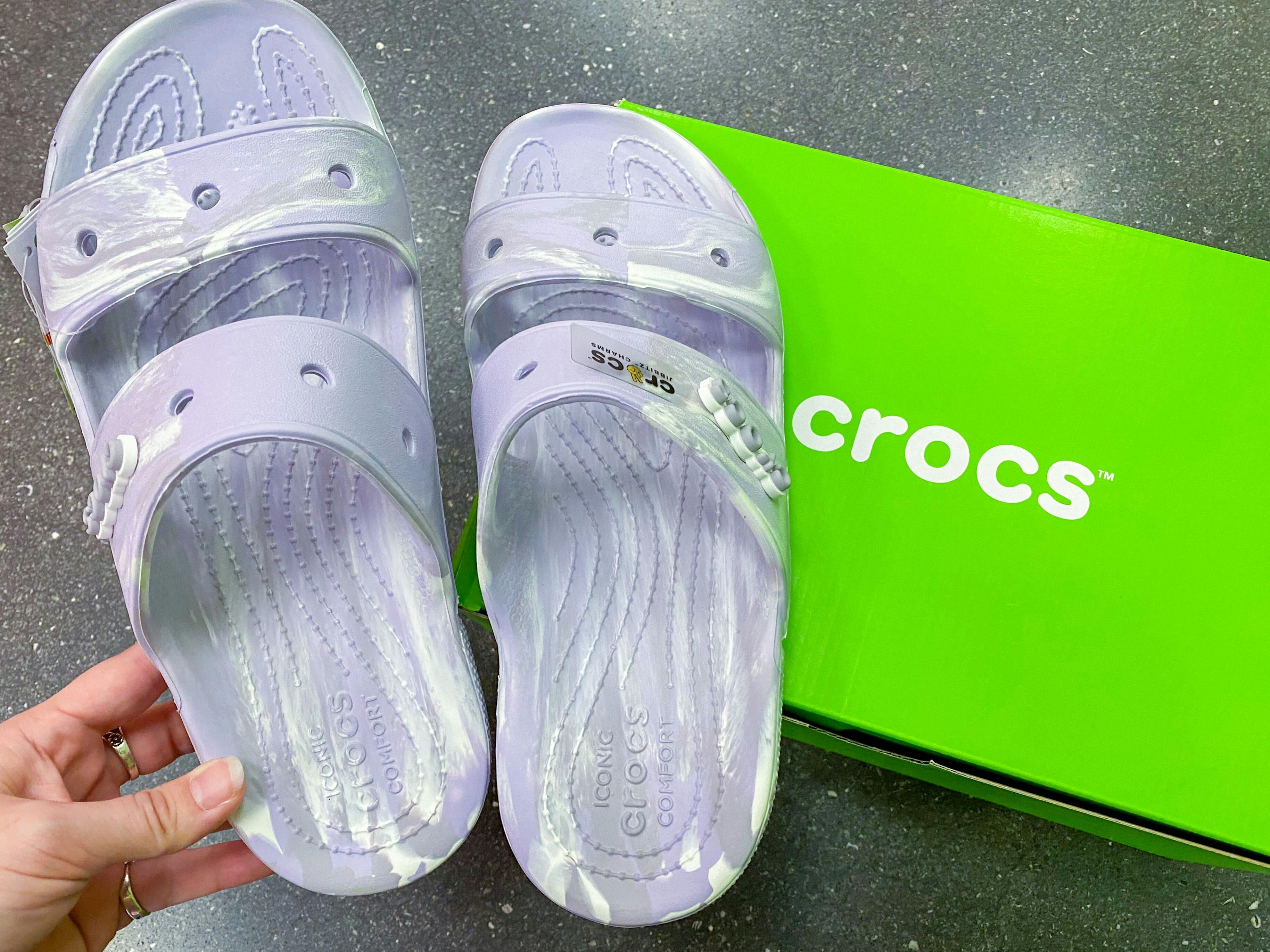 crocs deals