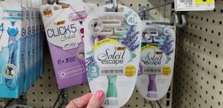 dollar general bic soleil razors 2022 sv 1649163482 1649163482 e1679321122594