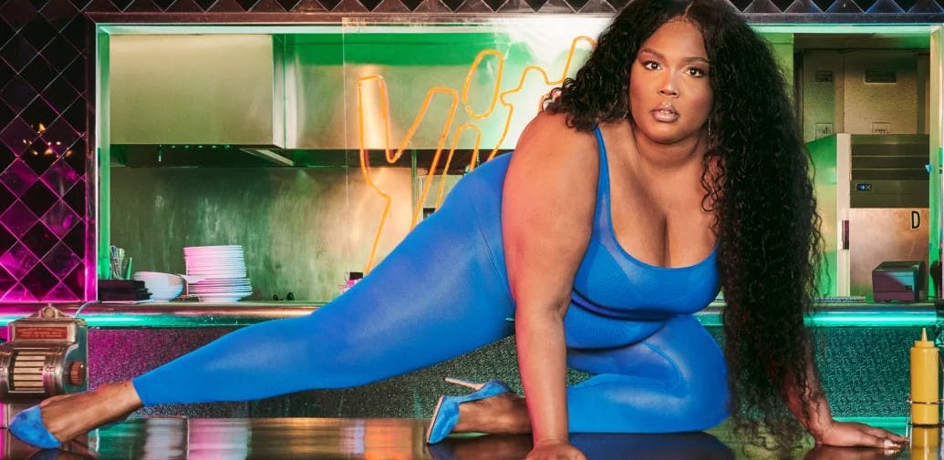 Lizzo's Size-Inclusive Shapewear: 2 