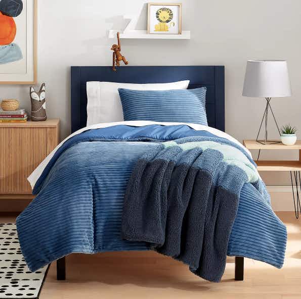 Koolaburra by UGG Kids Emmie Comforter Set with Shams