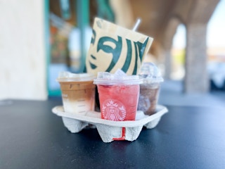 starbucks 2022 1651263450 1651263451
