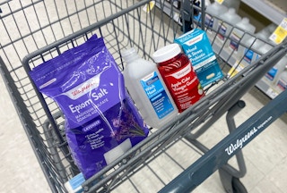 walgreens flex campaign health wellness acv witch hazel em april 20225935 1649620669 1649620669 scaled