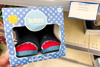 walgreens totes toastie kids shark slippers fall winter clearance 041922 1650377681 1650377681 scaled