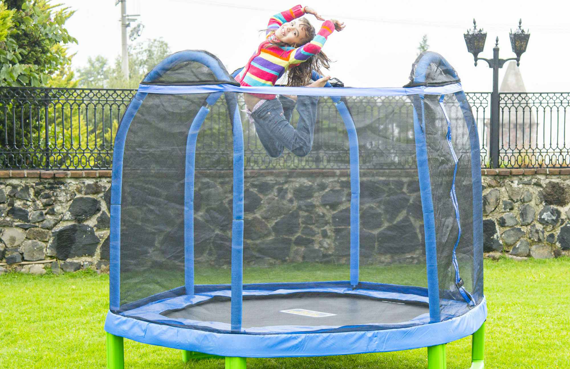 walmart-bounce-pro-hexagon-trampoline-b-2022