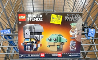 walmart lego brickheadz star wars mandalorian set in cart