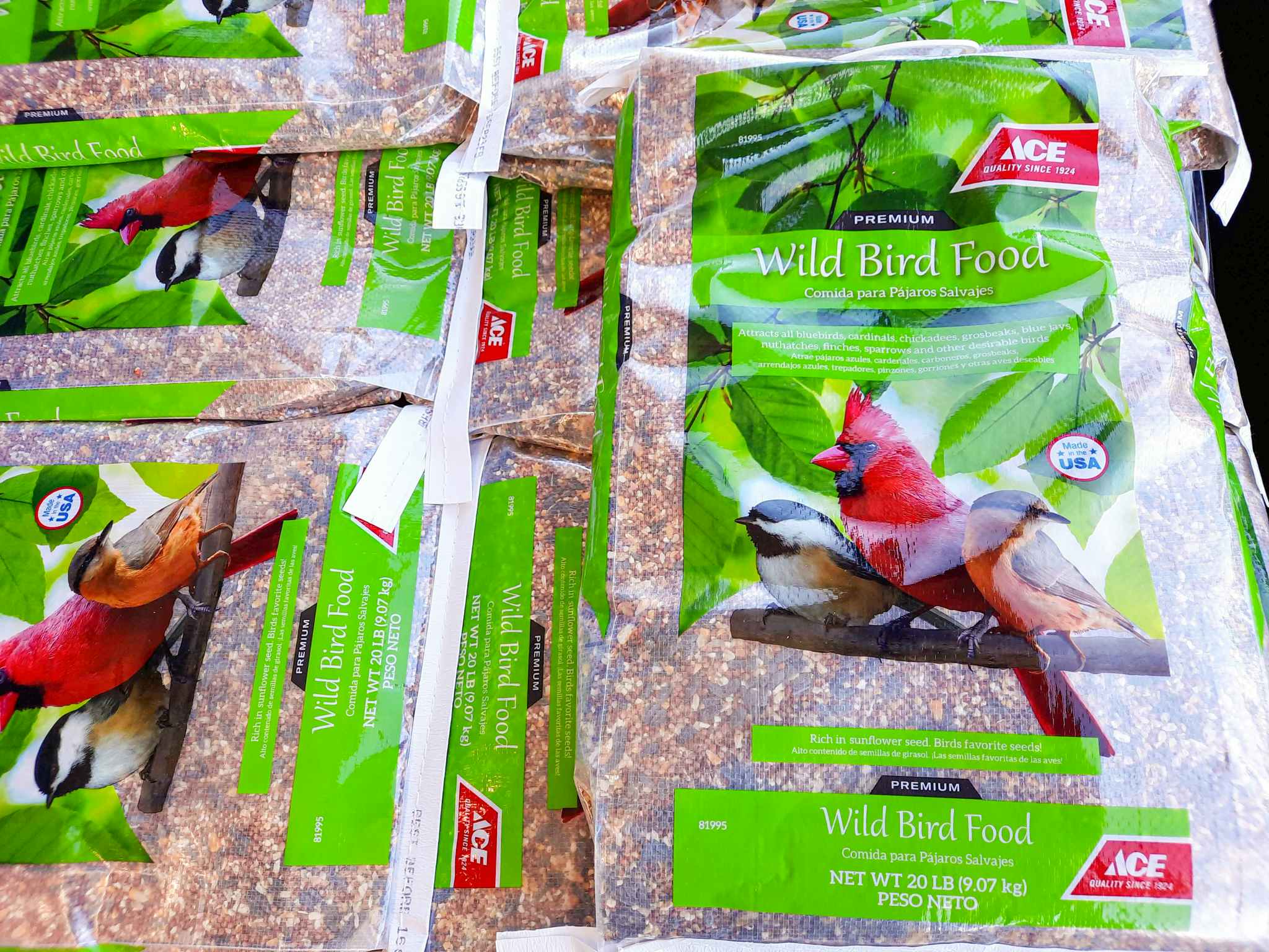 Wild Bird Food 20-Pound Bags at Ace Hardware