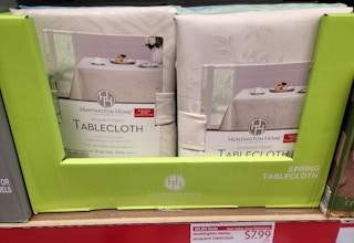 aldi tablecloth 2022 sv 1652899776 1652899776