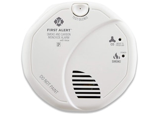 First Alert Combination Smoke and Carbon Monoxide Detector