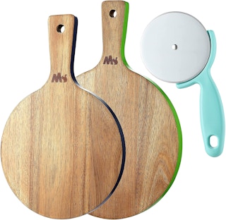 A pizza cutter and peel set.