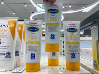 cetaphil sunscreen target 2022 1 1653664416 1653664416