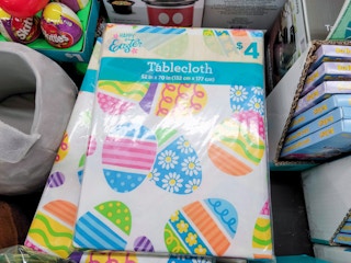 dollar general easter tablecloth 05112022 1652295762 1652295762