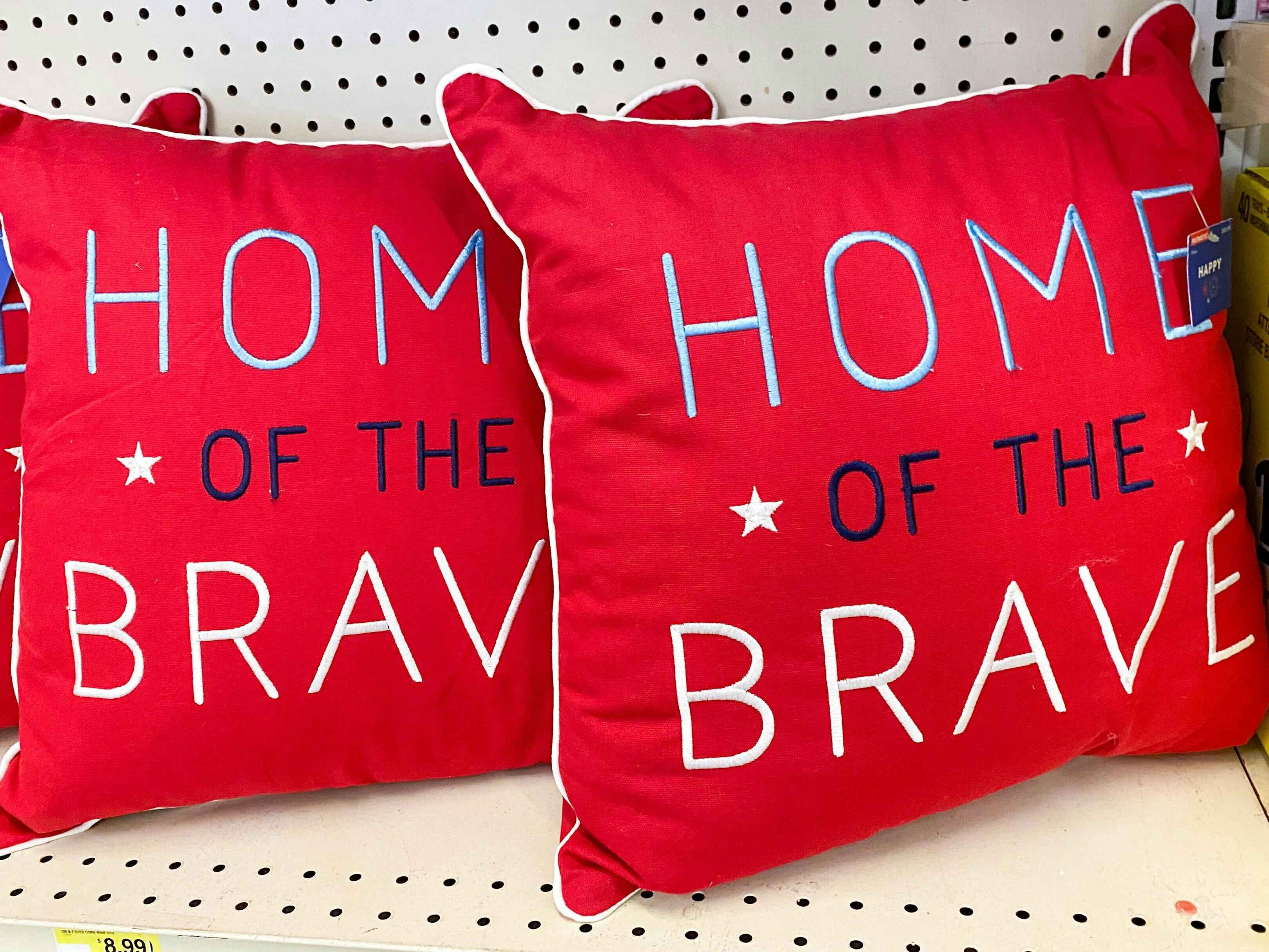 joann-fabrics-memorial-day-patriotic-americana-july-fourth-decor-2022-16