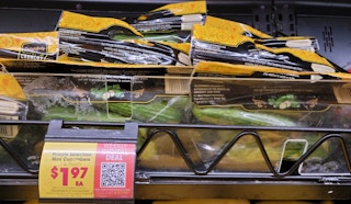 kroger mini cucumbers 2022 sv 1652904383 1652904383