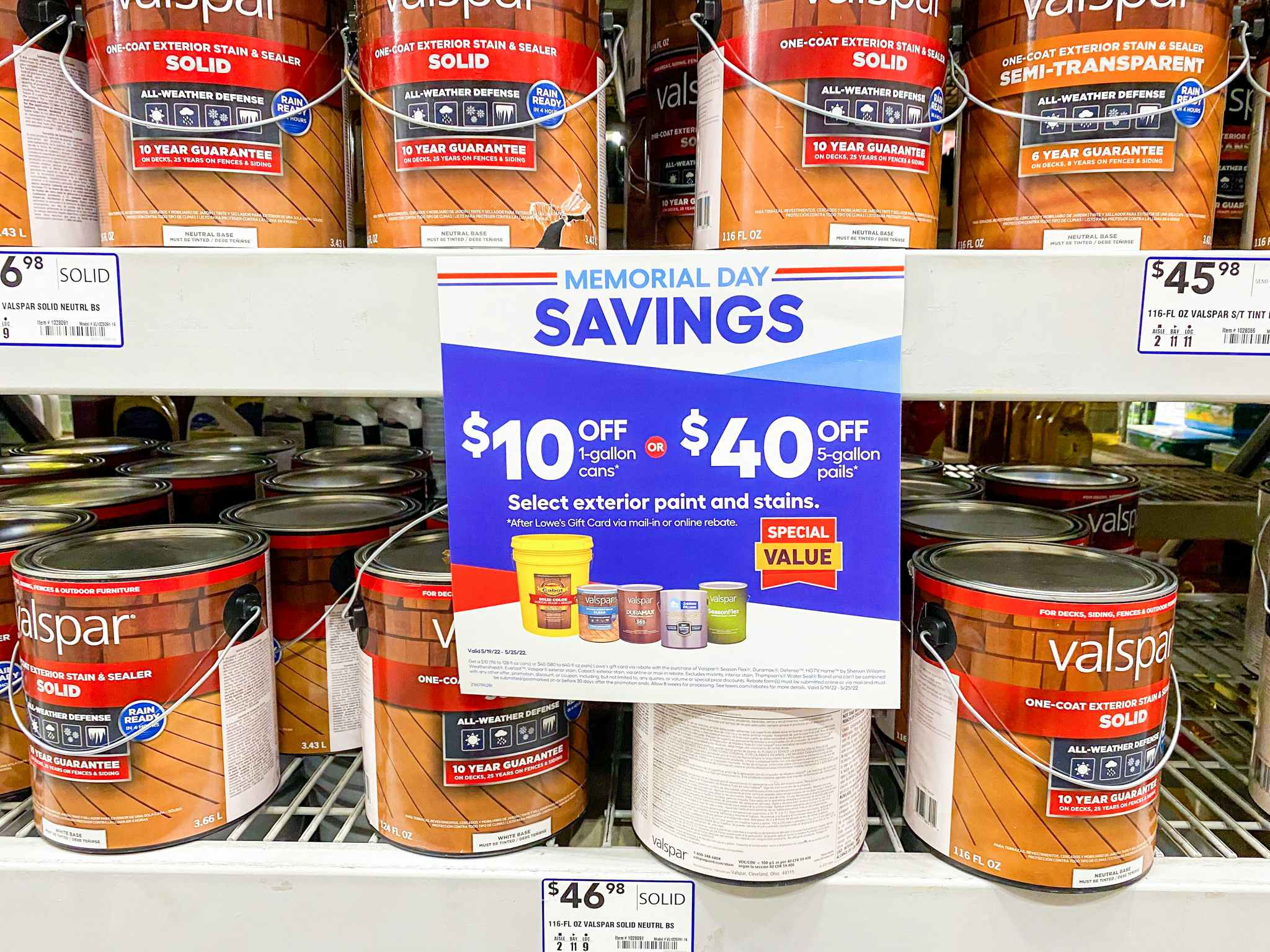 Memorial Day paint and stain savings sign at Lowe's