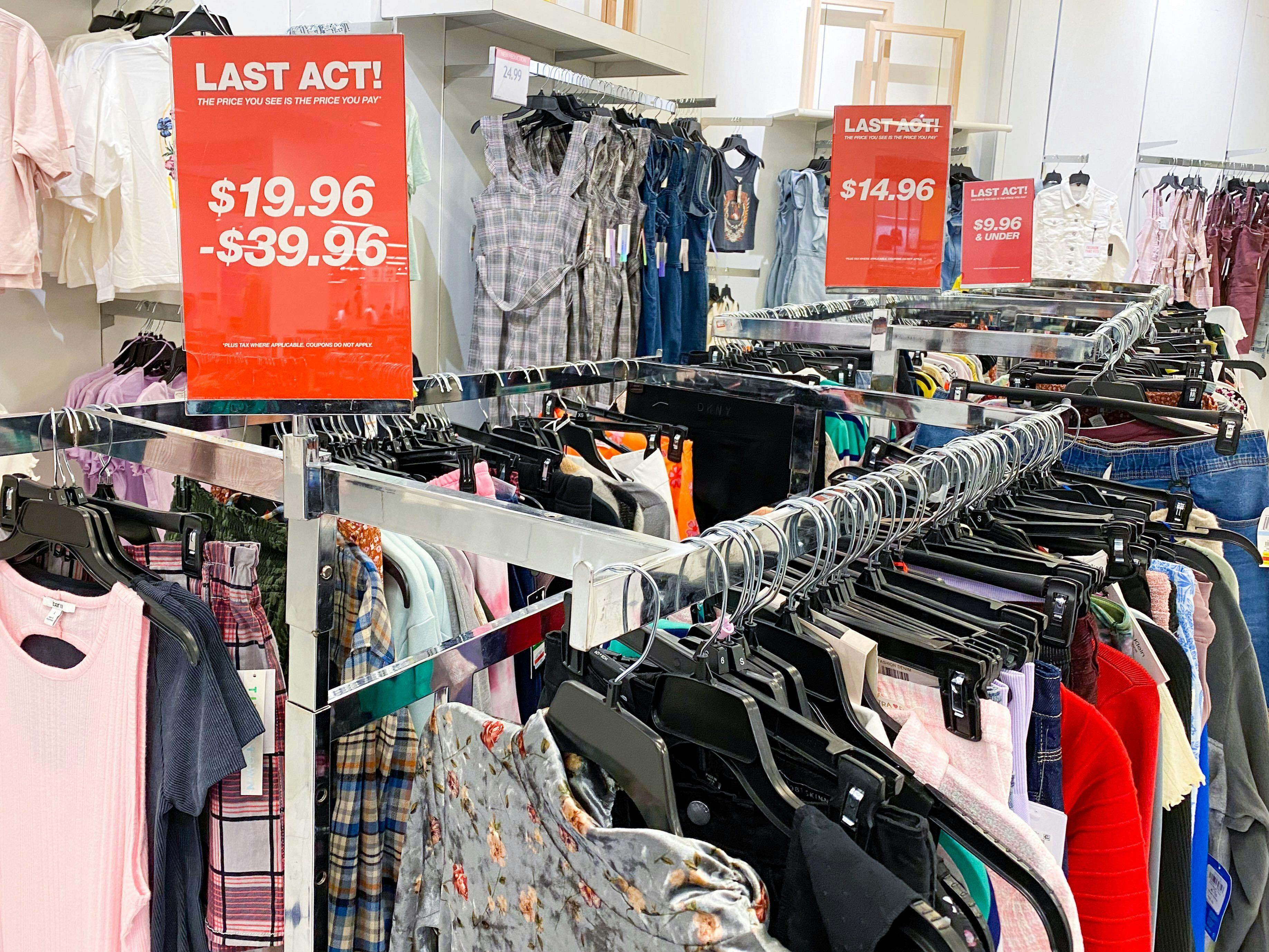 Retailers Stuck With Too Much Inventory Face Risky Decisions