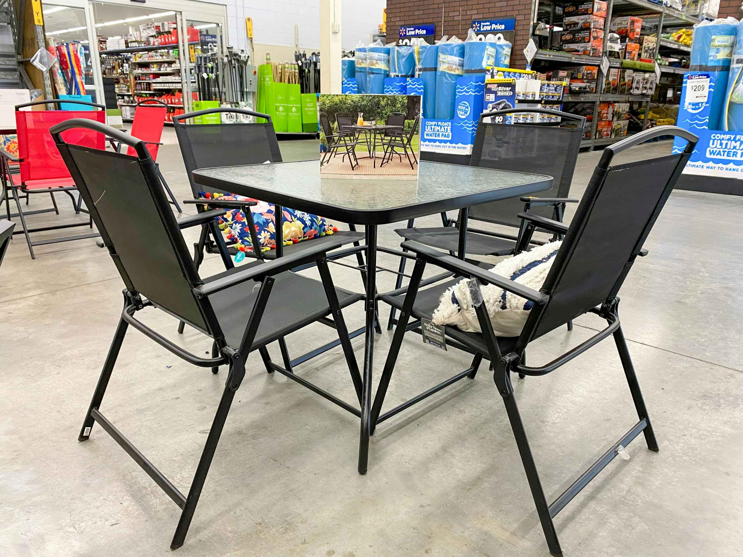 mainstays albany lane outdoor patio set on display at walmart