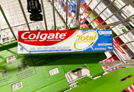 2 Colgate Toothpaste