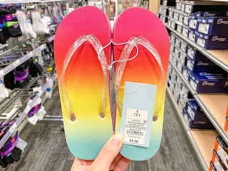 sandals target 2022 2 1653494895 1653494895 scaled