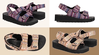 MUK LUKS® Women's Wave Curl Sandals