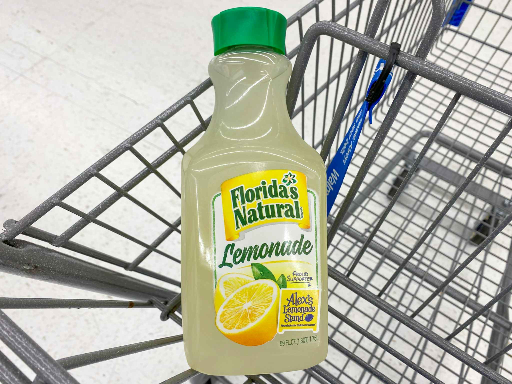 Florida's Natural Lemonade in Walmart shopping cart