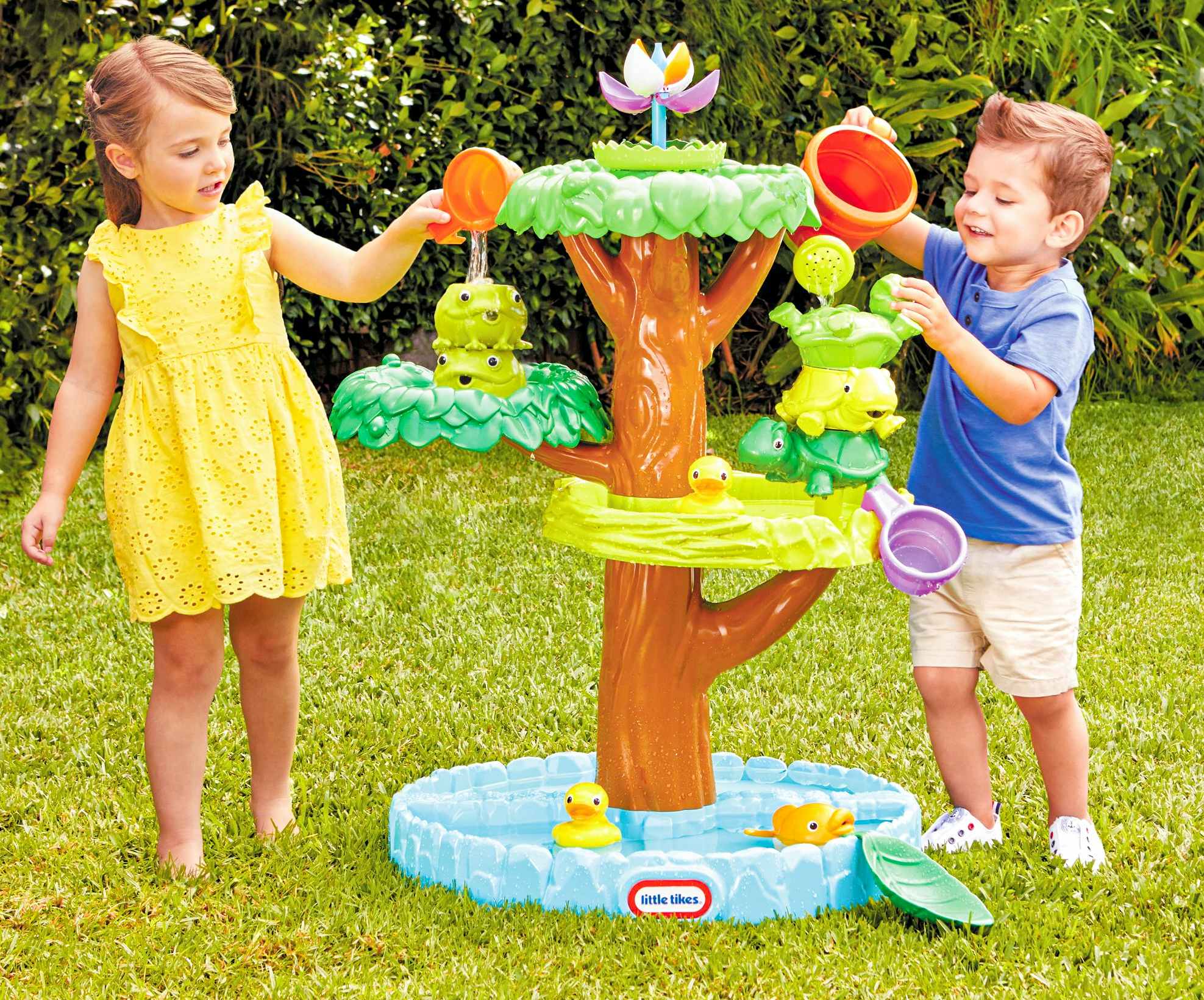 walmart-little-tikes-magic-flower-water-table-2022