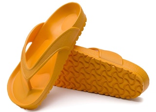 zulily-birkenstock-flip-flops-051522